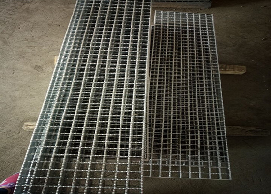 China Grelha do metal da carga pesada que pavimenta a anti superfície galvanizada elétrica deslizando fornecedor